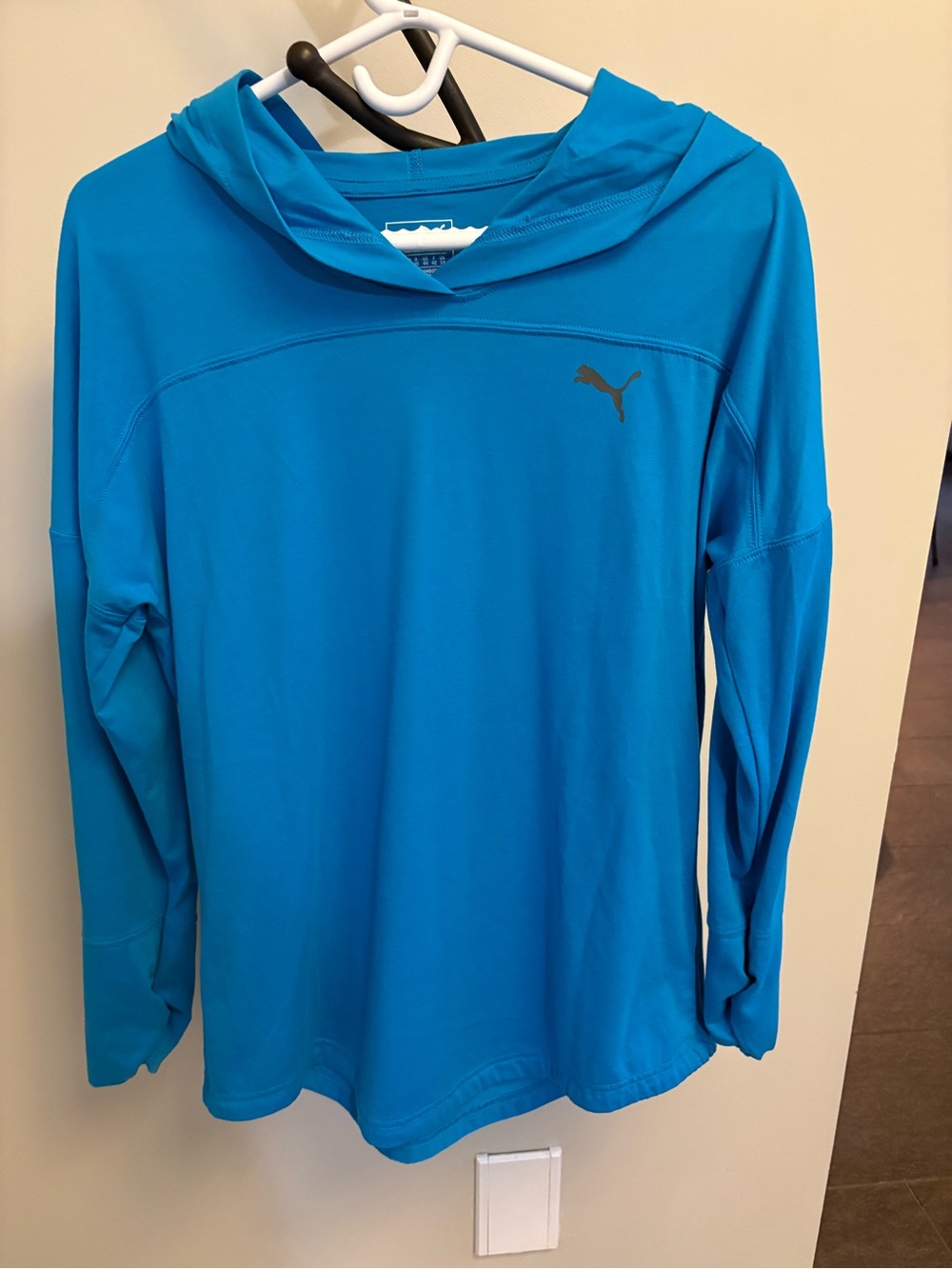 Puma Women's Bright Teal Blue Hooded Long-Sleeve Top